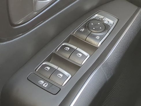 Certified 2023 Kia Sorento S w/ Panoramic Sunroof Package FWD image 28