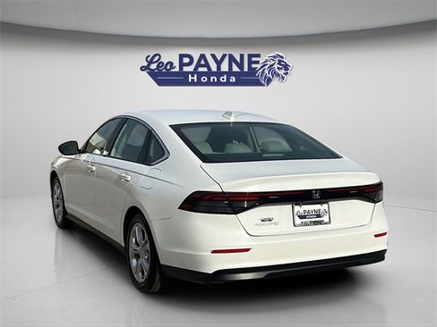 Certified 2025 Honda Accord LX image 8