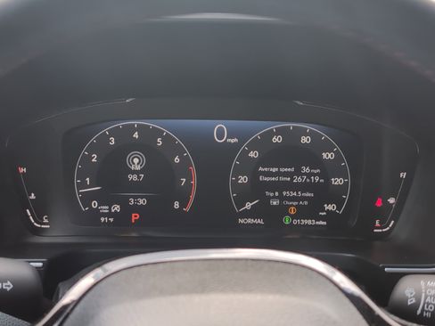 Used 2025 Honda Pilot Black Edition image 21