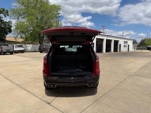 New 2026 GMC Acadia Denali Ultimate w/ LPO, Floor Liner Package AWD/4WD image 35