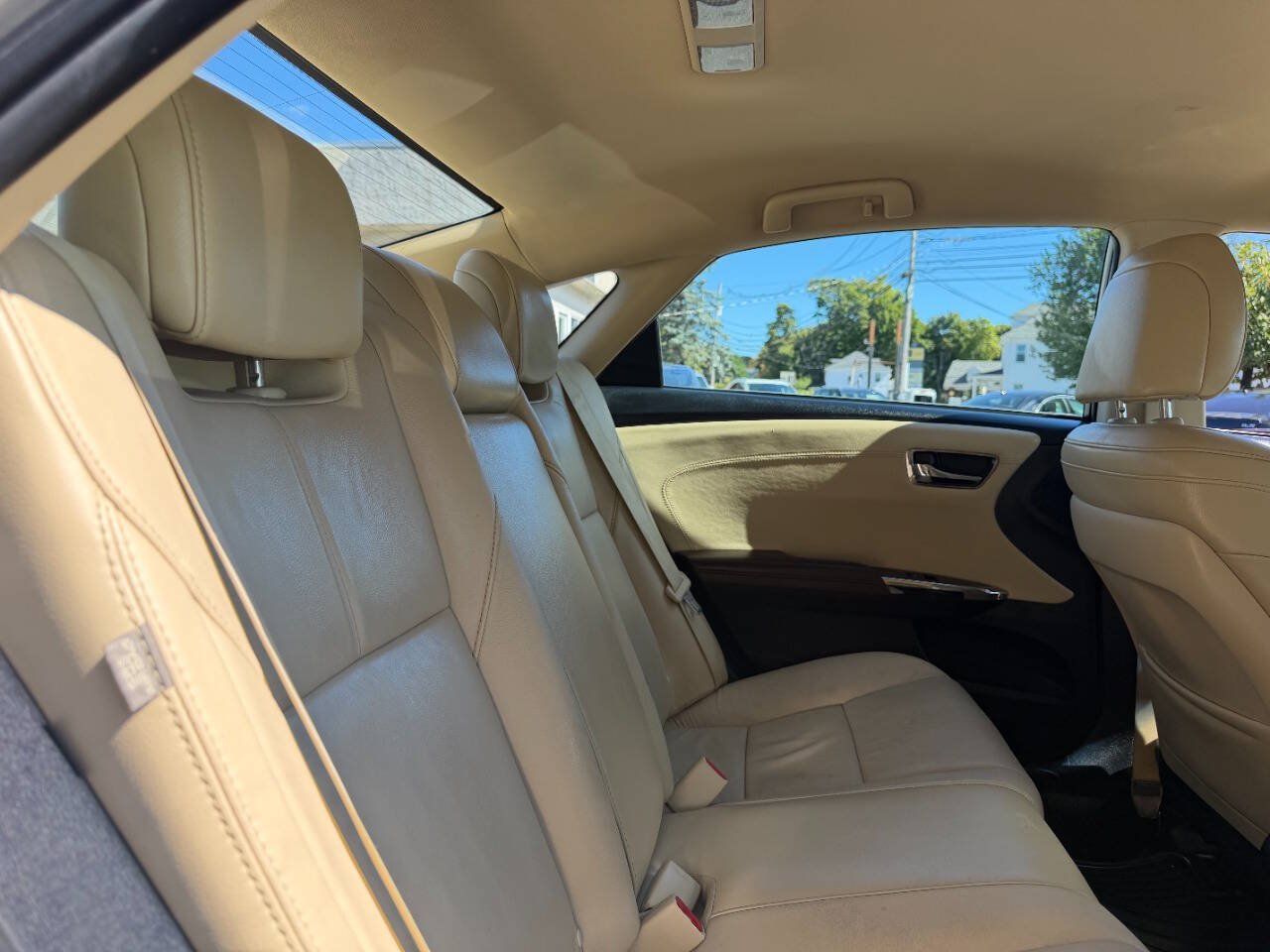 Used 2014 Toyota Avalon XLE FWD image 24