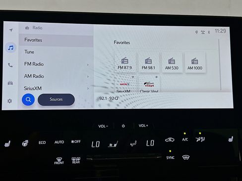 Used 2023 Subaru Solterra AWD image 21