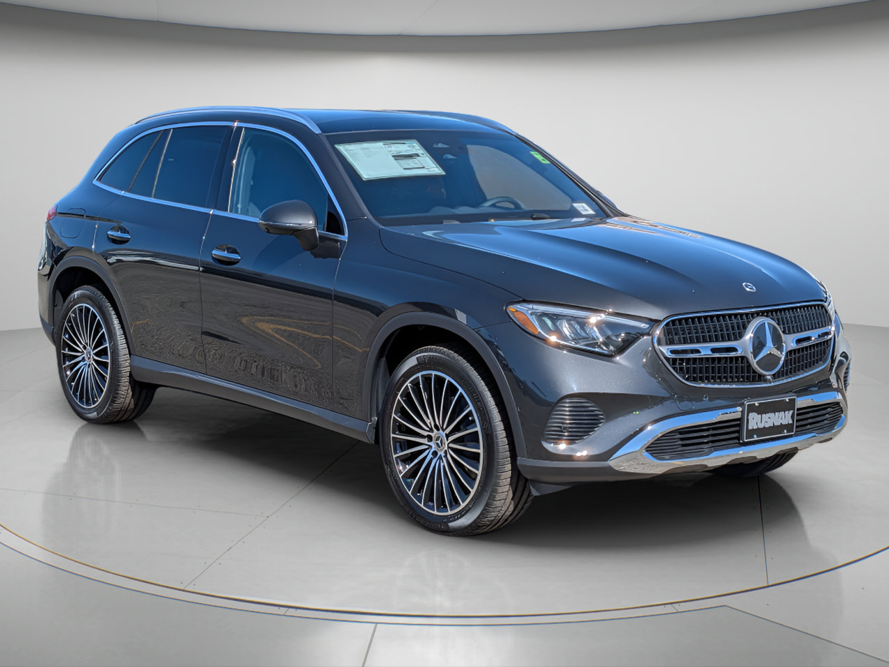 New 2027 Mercedes-Benz GLC 300 image 1