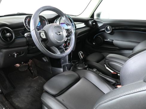 Certified 2024 MINI Cooper S image 4