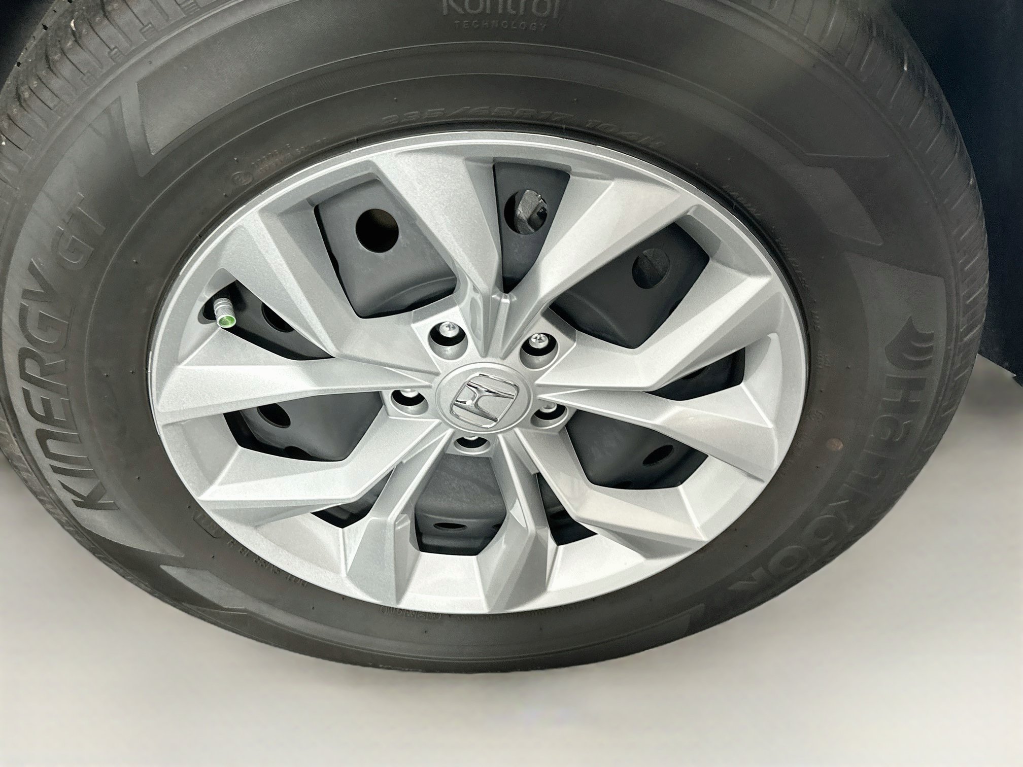 Used 2025 Honda CR-V LX image 11