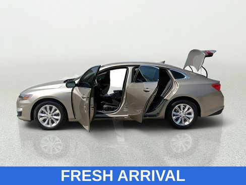 Used 2024 Chevrolet Malibu LT FWD image 12