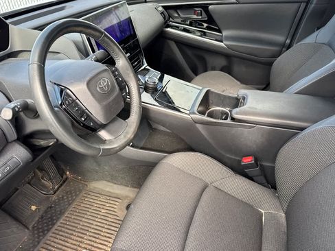 Certified 2024 Toyota bZ4X FWD image 9