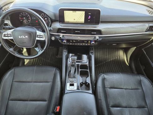 Used 2022 Kia Telluride EX w/ EX Premium Package image 25