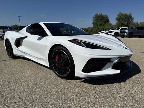 Certified 2024 Chevrolet Corvette Stingray Preferred Cpe w/ Z51 Performance Package RWD image 32