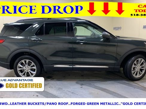Certified 2022 Ford Explorer XLT w/ Equipment Group 202A image 3
