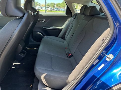 Used 2025 Kia K4 FWD image 21