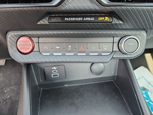 Used 2024 Ford Mustang GT RWD image 25