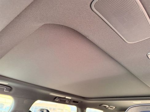 New 2026 INFINITI QX80 4WD image 23