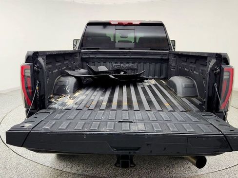 Used 2025 GMC Sierra 2500 AT4 w/ AT4 Premium Plus Package AWD/4WD image 22