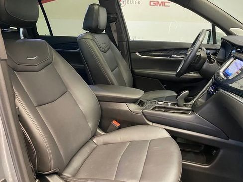 Used 2023 Cadillac XT6 Premium Luxury AWD/4WD image 25