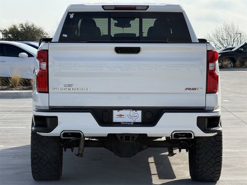 Used 2022 Chevrolet Silverado 1500 RST w/ Convenience Package II image 5