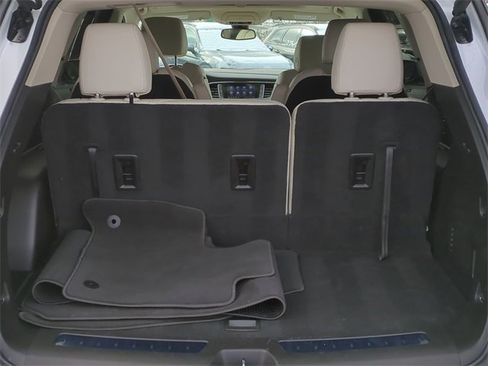 Used 2023 Buick Enclave Essence w/ Experience Buick Package image 22