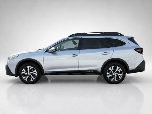 Used 2022 Subaru Outback Limited AWD/4WD image 2