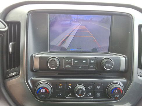 Used 2015 Chevrolet Silverado 2500 LT AWD/4WD image 16