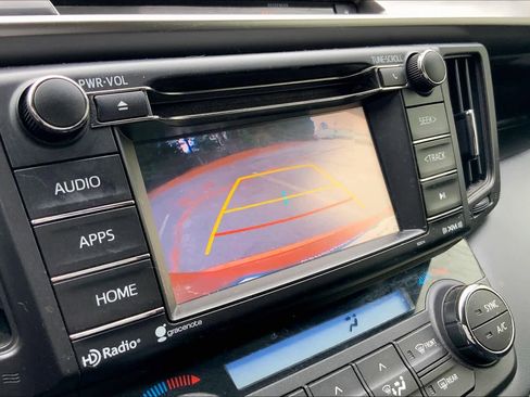 Used 2016 Toyota RAV4 XLE image 25