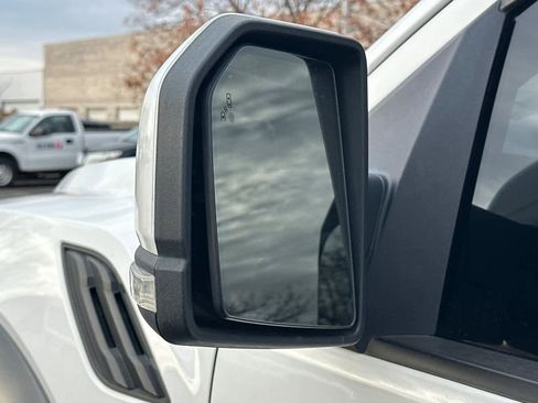 Used 2017 Ford F150 Raptor w/ Equipment Group 802A Luxury image 10