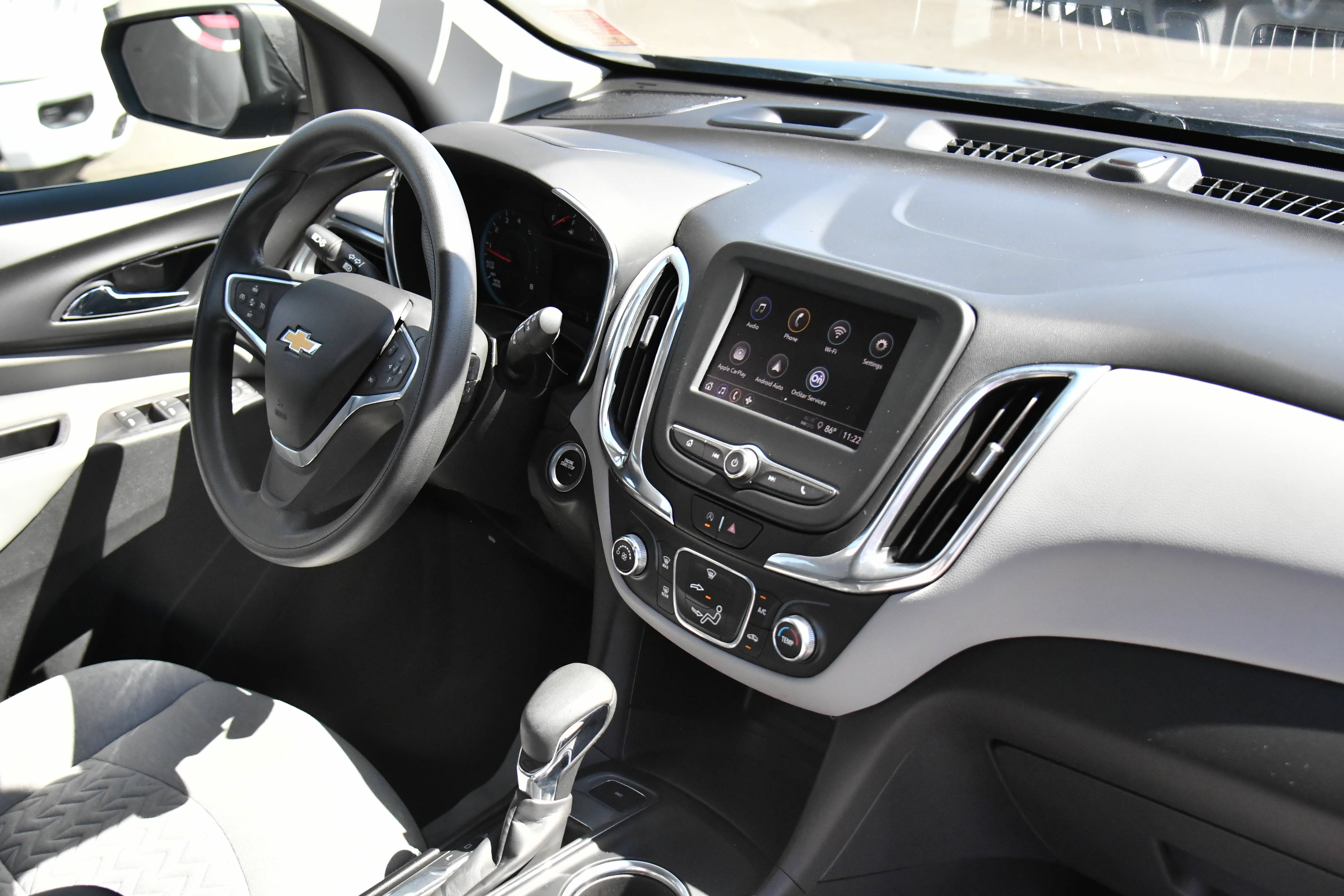 Used 2022 Chevrolet Equinox LS AWD/4WD image 43