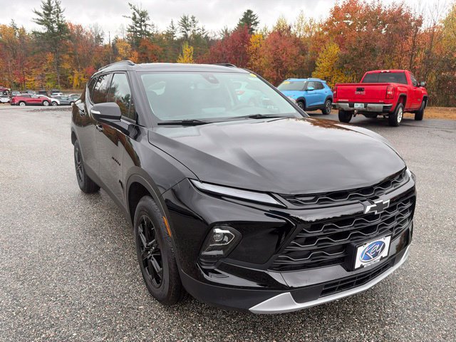 New 2026 Chevrolet Blazer LT w/ Midnight/Sport Edition AWD/4WD image 9