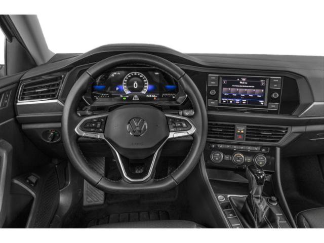 Used 2024 Volkswagen Jetta SE FWD image 7