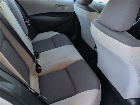 Used 2023 Toyota Corolla LE image 18