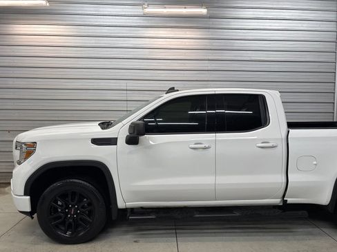 Used 2020 GMC Sierra 1500 Elevation w/ Elevation Value Package AWD/4WD image 3