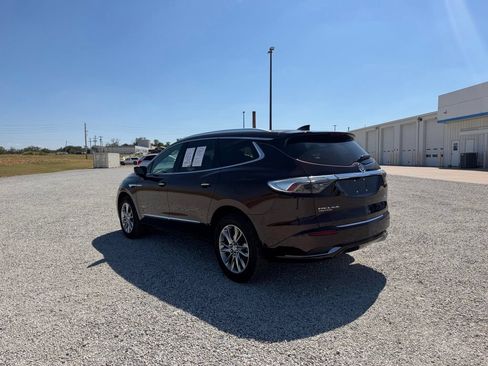 Used 2023 Buick Enclave Avenir FWD image 5