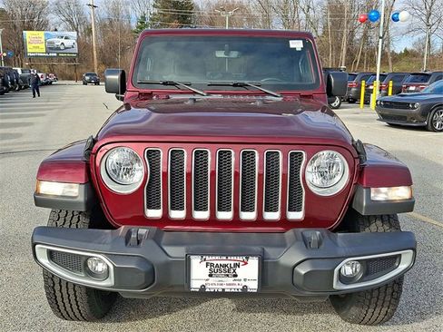 Certified 2022 Jeep Wrangler Unlimited Sahara w/ Cold Weather Group image 29