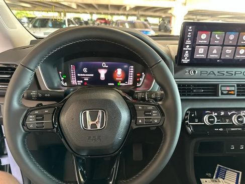 Used 2026 Honda Passport RTL image 7