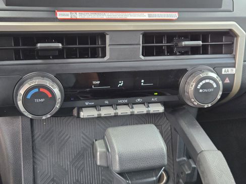 Used 2025 Toyota Tacoma SR image 11