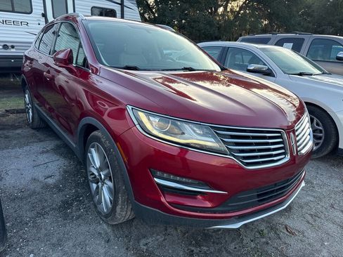 Used 2017 Lincoln MKC Reserve image 3