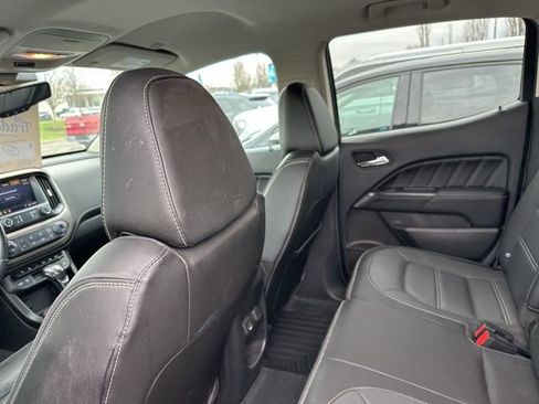 Used 2022 GMC Canyon Denali image 11