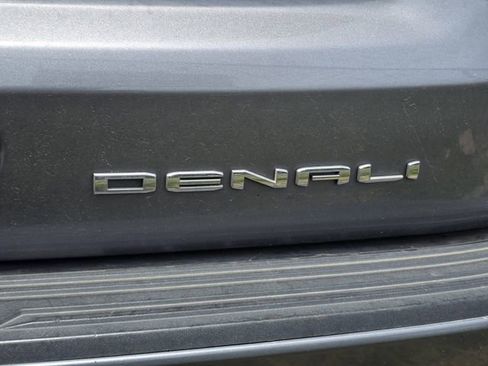 Used 2021 GMC Yukon Denali w/ Denali Ultimate Package RWD image 2