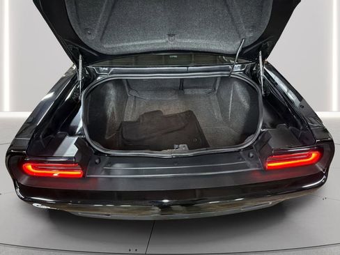 Used 2023 Dodge Challenger GT image 29