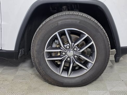 Used 2018 Jeep Grand Cherokee Limited w/ Luxury Group II AWD/4WD image 10
