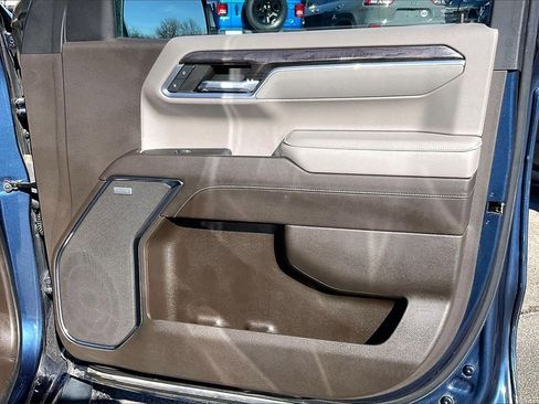 Used 2022 Chevrolet Silverado 1500 LTZ image 23