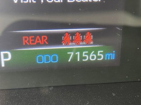 Used 2022 Toyota RAV4 XLE image 29