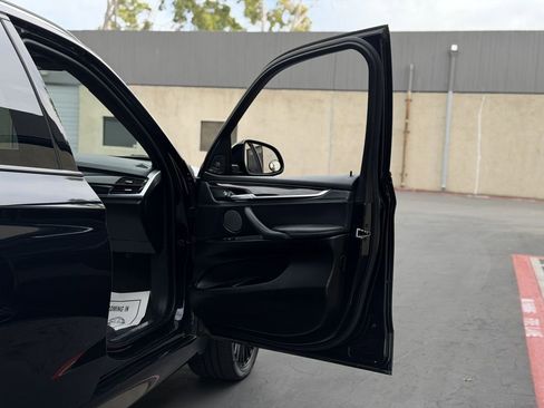 Used 2017 BMW X5 xDrive40e image 27