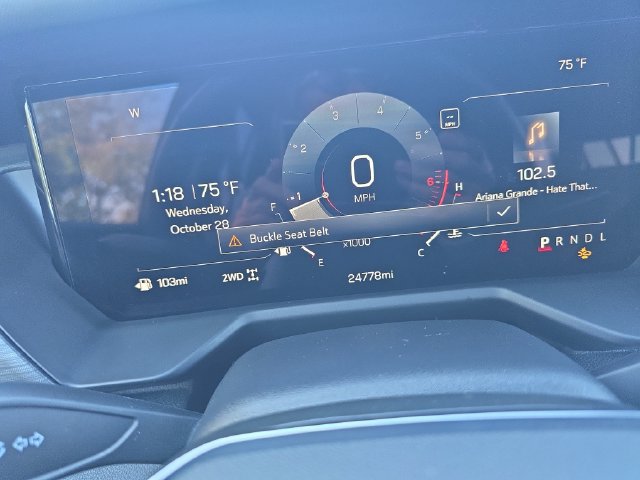 Used 2025 GMC Acadia AT4 AWD/4WD image 19