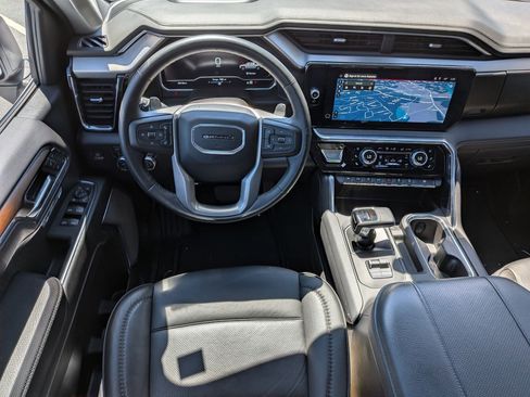 Used 2024 GMC Sierra 1500 Denali w/ Technology Package AWD/4WD image 34