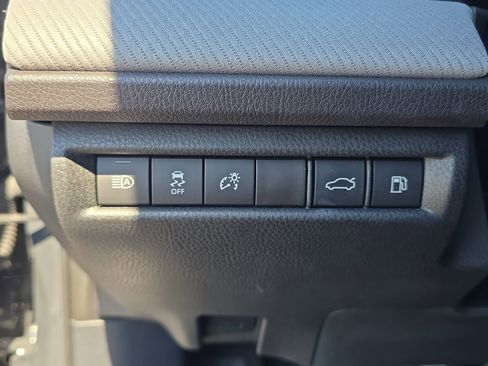 Used 2025 Toyota Camry SE w/ Multimedia Upgrade Package FWD image 21