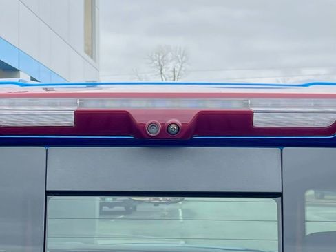 Used 2023 GMC Sierra 1500 AT4 w/ AT4 Premium Package image 6