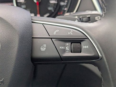 Used 2022 Audi Q5 2.0T Premium w/ Convenience Package image 25