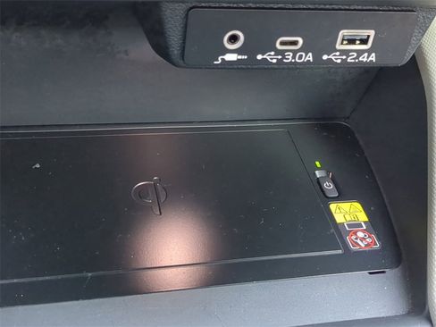 Used 2025 Subaru Forester Premium w/ Convenience Package #1 image 23