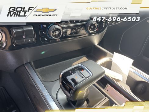 Used 2023 Chevrolet Silverado 1500 LTZ w/ Technology Package AWD/4WD image 33