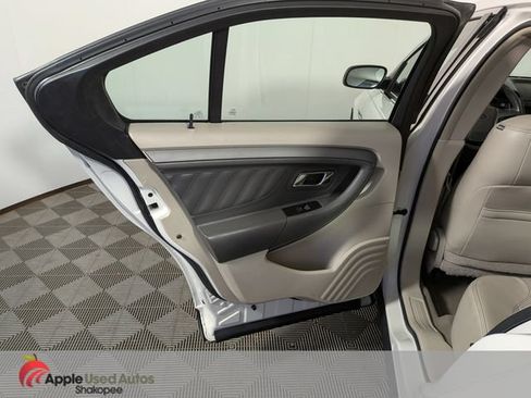 Used 2010 Ford Taurus SEL FWD image 28